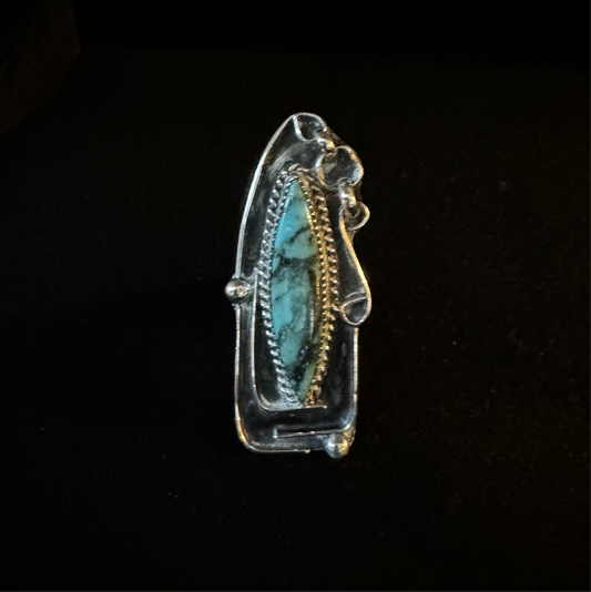 Vintage 2” Signed Navajo Kingman Turquoise Silver Ring size: 6.75