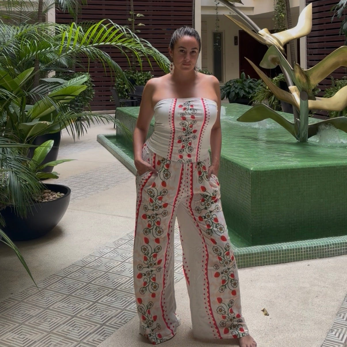 Strawberry Flowy Wide-Leg Pants 100% Rayon
