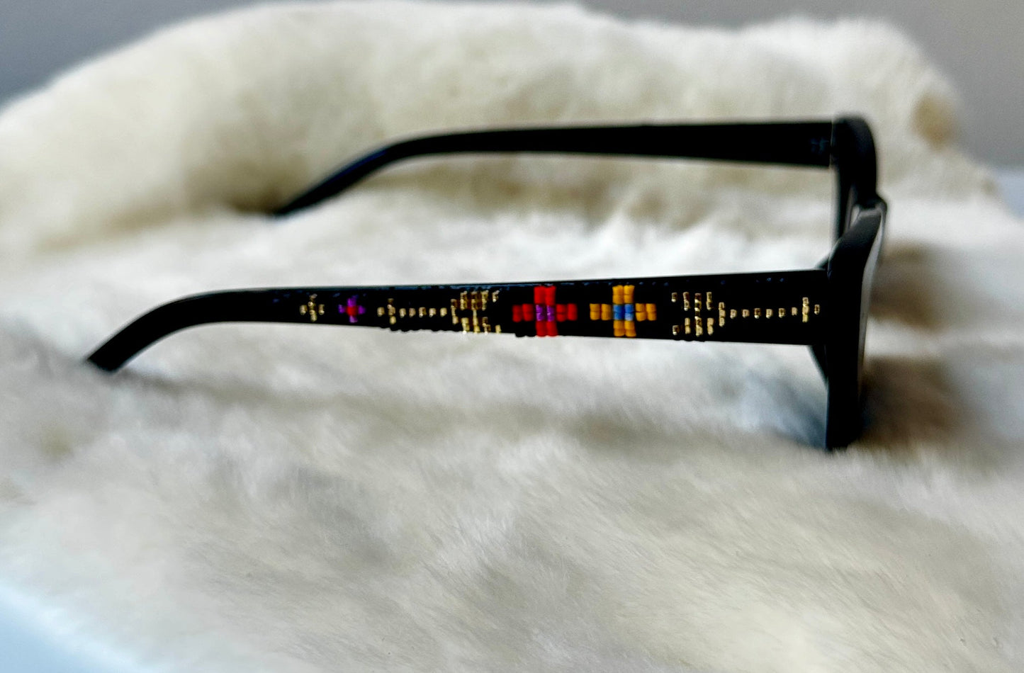 Delica Beaded Cat Eye Sunglasses Medicine Hearts - Nikikw Designs