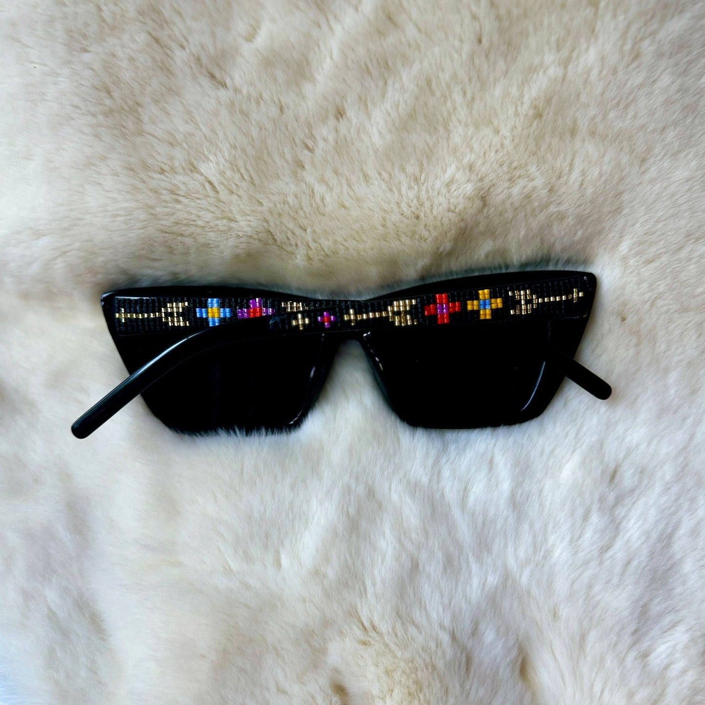 Delica Beaded Cat Eye Sunglasses Medicine Hearts - Nikikw Designs