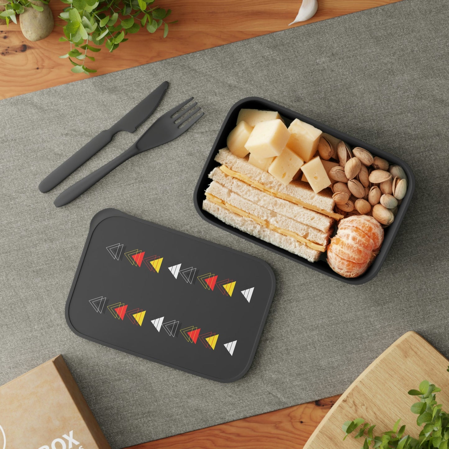 Plant Starch Bento Box with Band and Utensils - Nikikw Designs