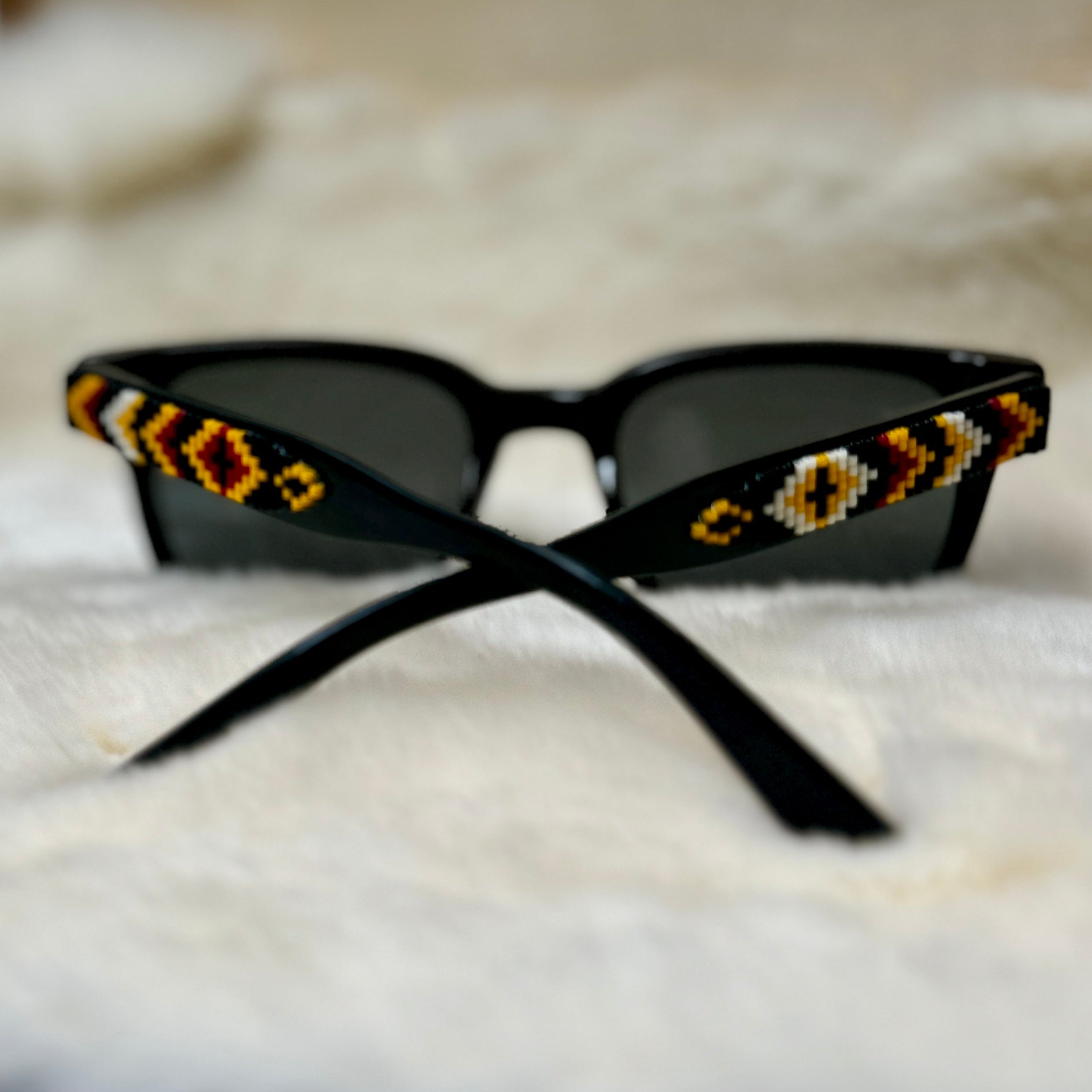 Polarized Sunglasses Black Delica Beaded Medicine Wheel Arrows - Nikikw Designs